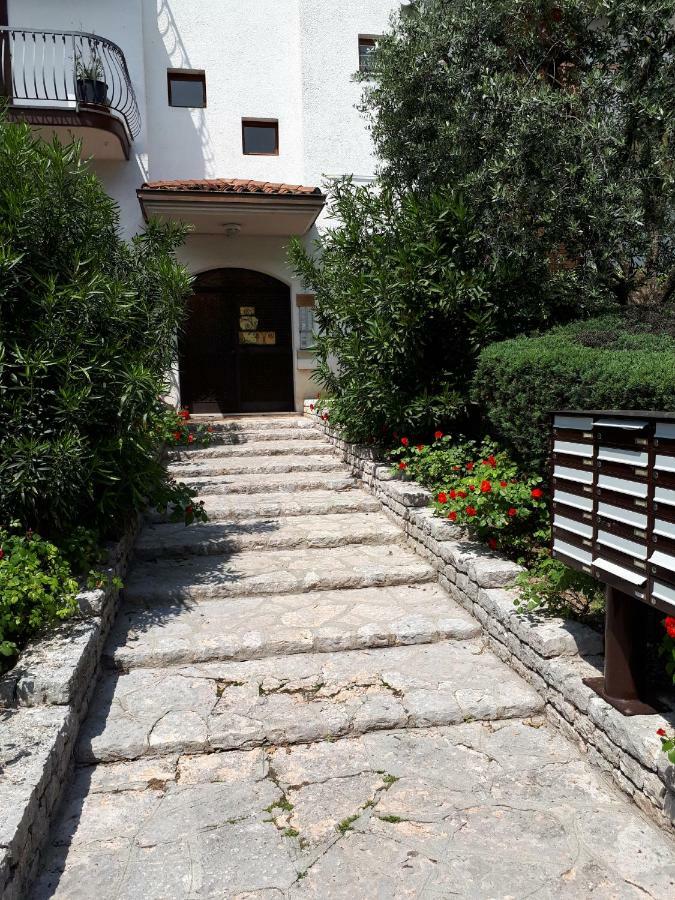 Il Glicine Sul Garda Appartamento Turistico Песк'єра-дель-Гарда Екстер'єр фото